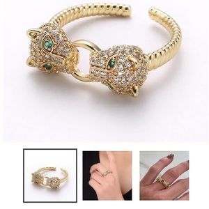 Stunning Dual Panther Gold Adjustable Ring